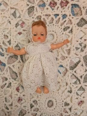 Vintage Dee and Cee Canada Baby Doll – 1950s/60s Vinyl  in Christening Gown